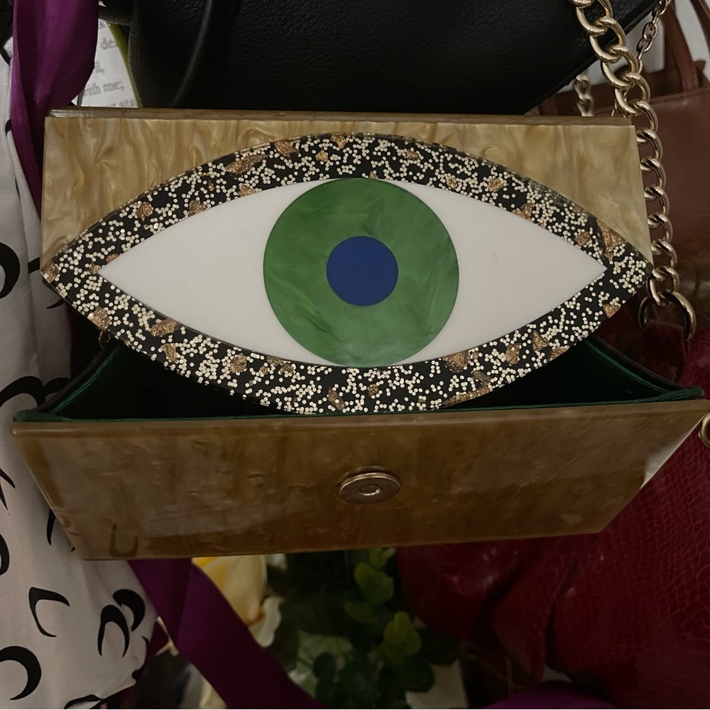 Gently used cross body bag Kurt Geiger